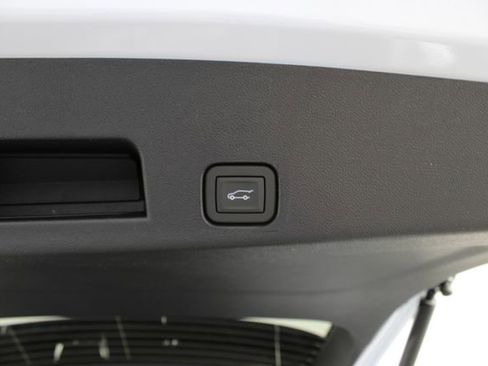 New 2026 Chevrolet Traverse Z71 image 23