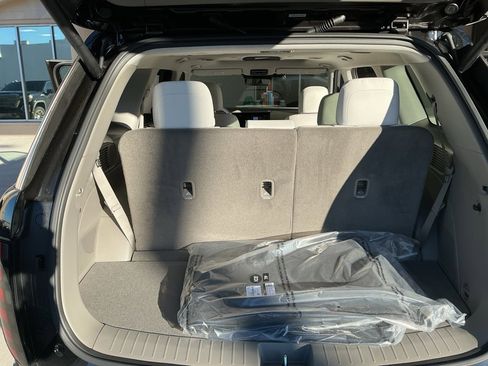 New 2026 Hyundai Palisade Limited image 14