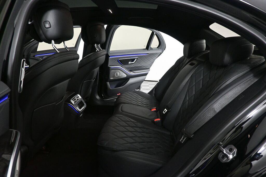 Certified 2025 Mercedes-Benz S 580 4MATIC Sedan image 18