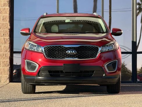 Used 2016 Kia Sorento LX w/ LX Convenience Package image 23
