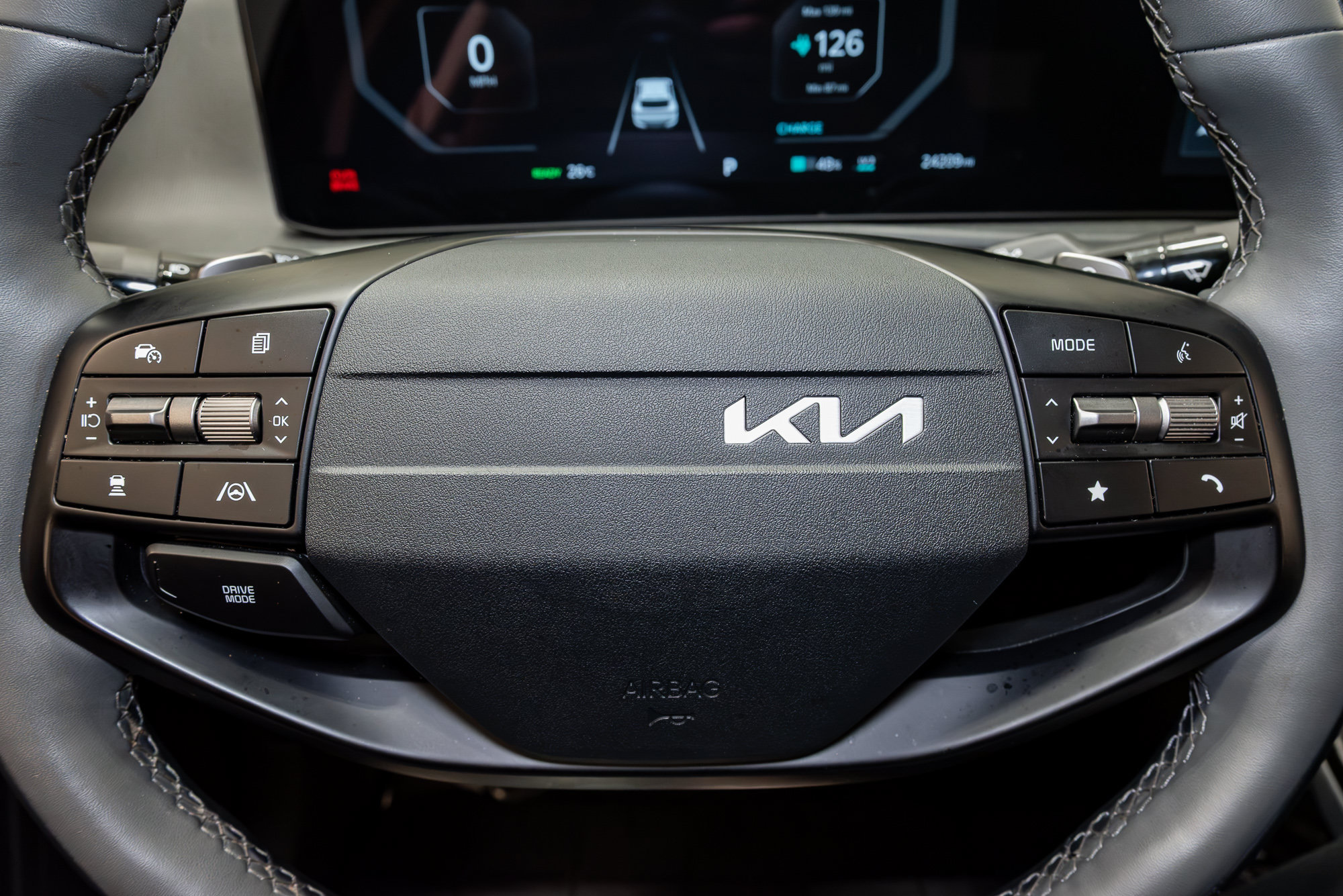 Used 2025 Kia EV6 Light RWD image 10