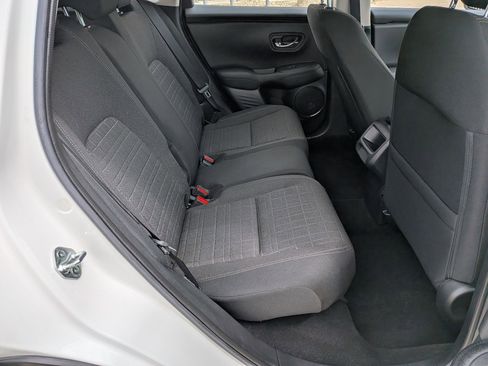 Used 2024 Honda HR-V LX image 27