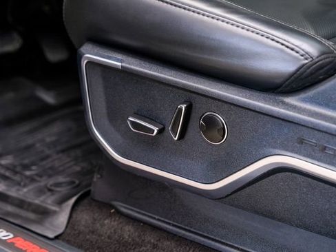 Used 2023 Ford F150 Raptor AWD/4WD image 71