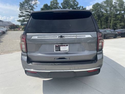 Used 2021 Chevrolet Suburban LS AWD/4WD image 8