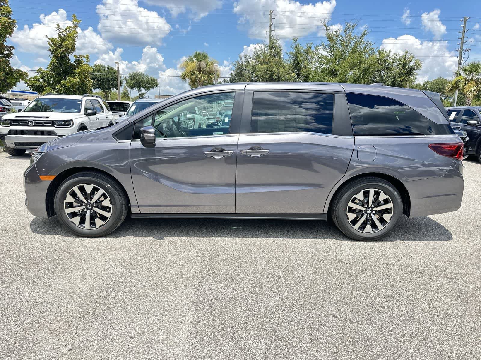 New 2026 Honda Odyssey EX-L image 3