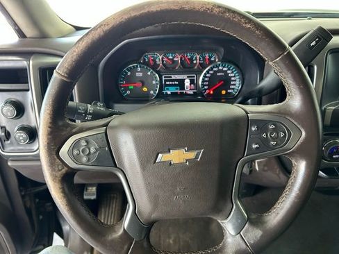 Used 2018 Chevrolet Silverado 1500 LT w/ All Star Edition image 17