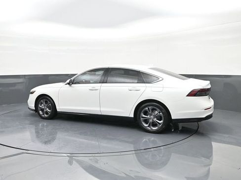 New 2026 Honda Accord EX-L image 5