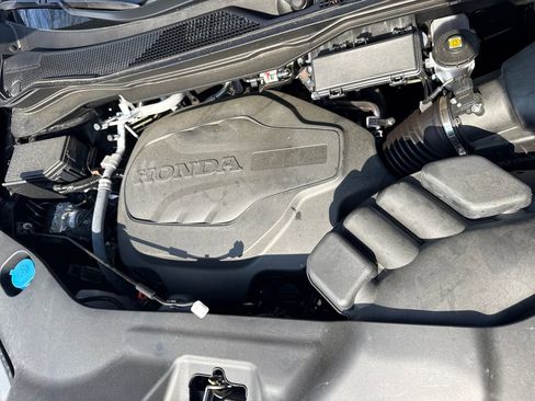 Certified 2025 Honda Ridgeline RTL image 25