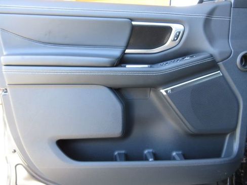 New 2026 Ford Expedition Max Platinum AWD/4WD image 9