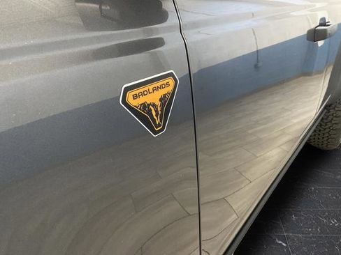 New 2025 Ford Bronco Badlands image 33