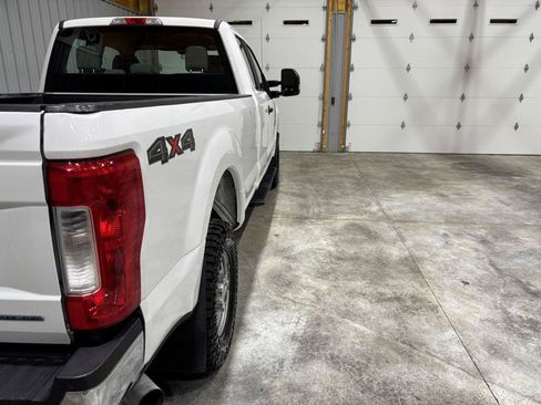 Used 2019 Ford F250 XL w/ XL Value Package AWD/4WD image 10