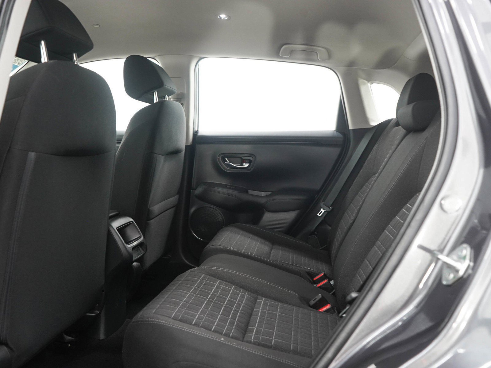 Used 2024 Honda HR-V LX image 14