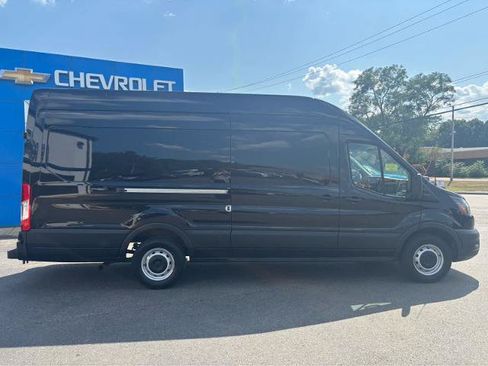 Used 2023 Ford Transit 250 148 High Roof Extended w/ Load Area Protection Package RWD image 14
