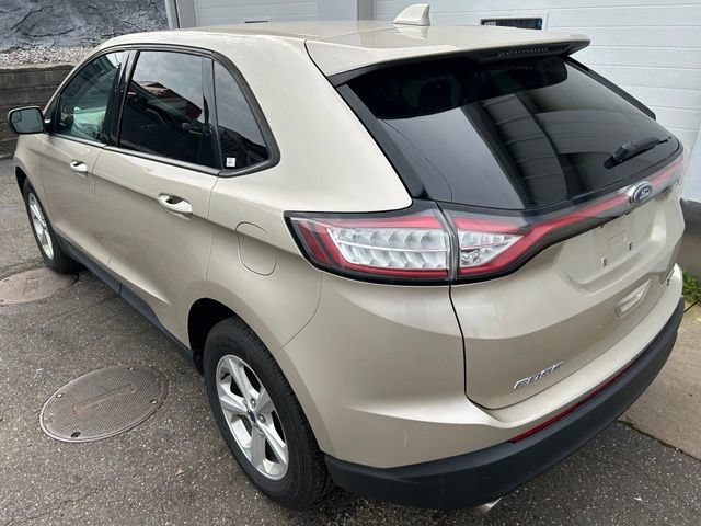Certified 2017 Ford Edge SE AWD/4WD image 4