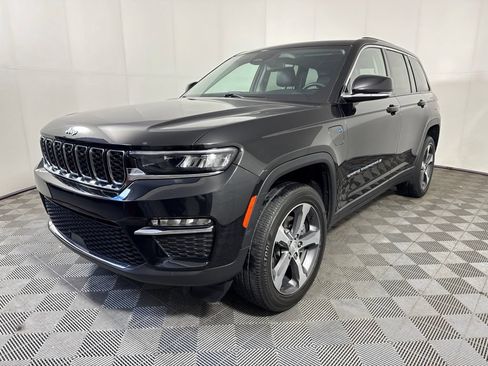 Used 2022 Jeep Grand Cherokee Limited 4xe AWD/4WD image 12