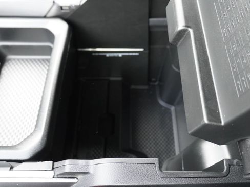 Used 2022 RAM 1500 Big Horn image 24