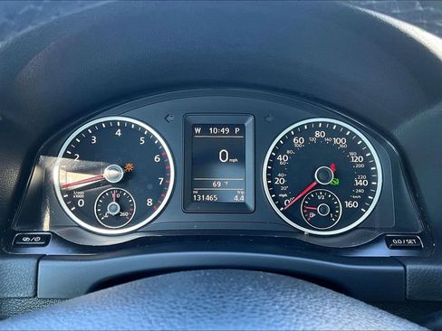 Used 2017 Volkswagen Tiguan Wolfsburg Edition AWD/4WD image 13