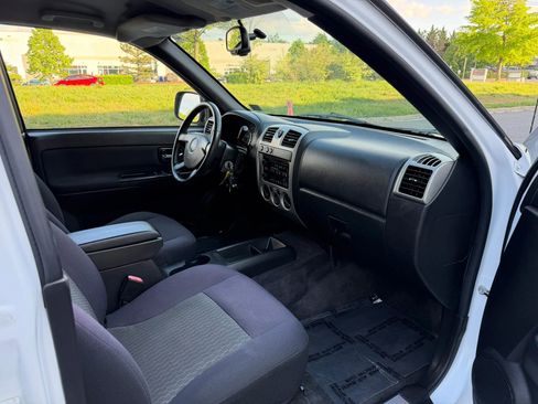 Used 2008 Chevrolet Colorado LT w/ LT Preferred Equipment Group AWD/4WD image 24