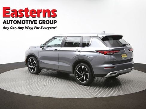 Used 2024 Mitsubishi Outlander SE image 63