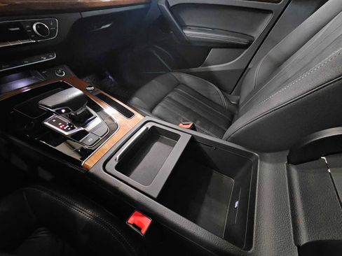 Used 2022 Audi Q5 2.0T Premium Plus image 34