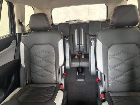 New 2026 Volkswagen Atlas Peak Edition AWD/4WD image 26