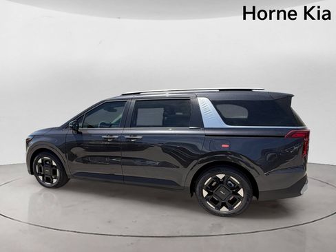 New 2026 Kia Carnival EX FWD image 6