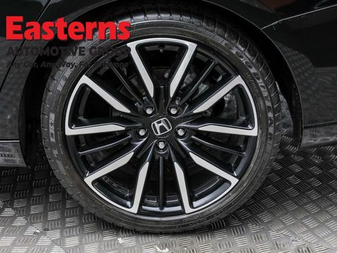 Used 2024 Honda Accord Touring image 8