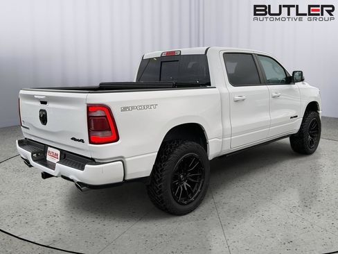 Used 2023 RAM 1500 Big Horn AWD/4WD image 6