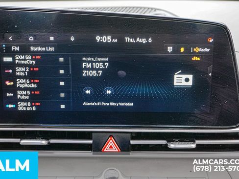 Used 2024 Hyundai Elantra SEL FWD image 37