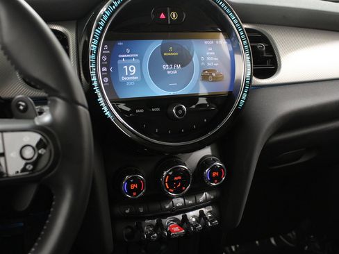 Certified 2023 MINI Cooper S image 9