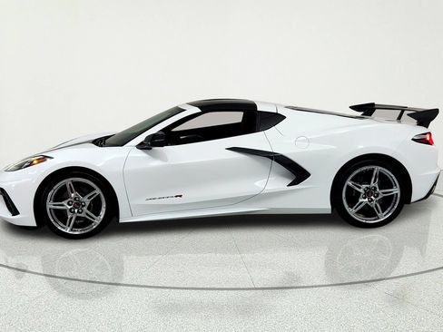 Used 2023 Chevrolet Corvette Stingray Premium Cpe RWD image 2