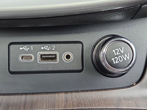 Used 2023 Nissan Murano Platinum w/ Cargo Package AWD/4WD image 21