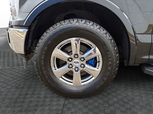 Used 2018 Ford F150 Lariat w/ Equipment Group 502A Luxury image 13