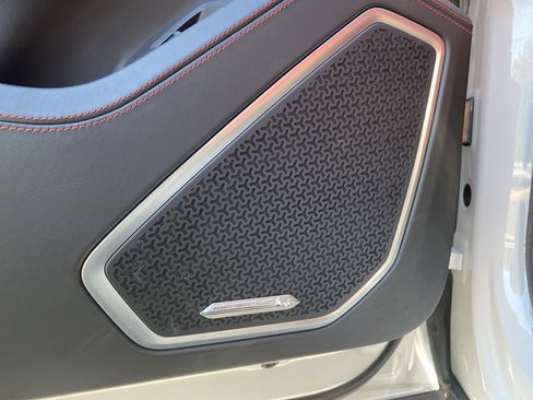 Used 2022 Lamborghini Urus image 29