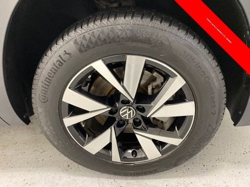 Used 2020 Volkswagen Atlas Cross Sport SEL image 8