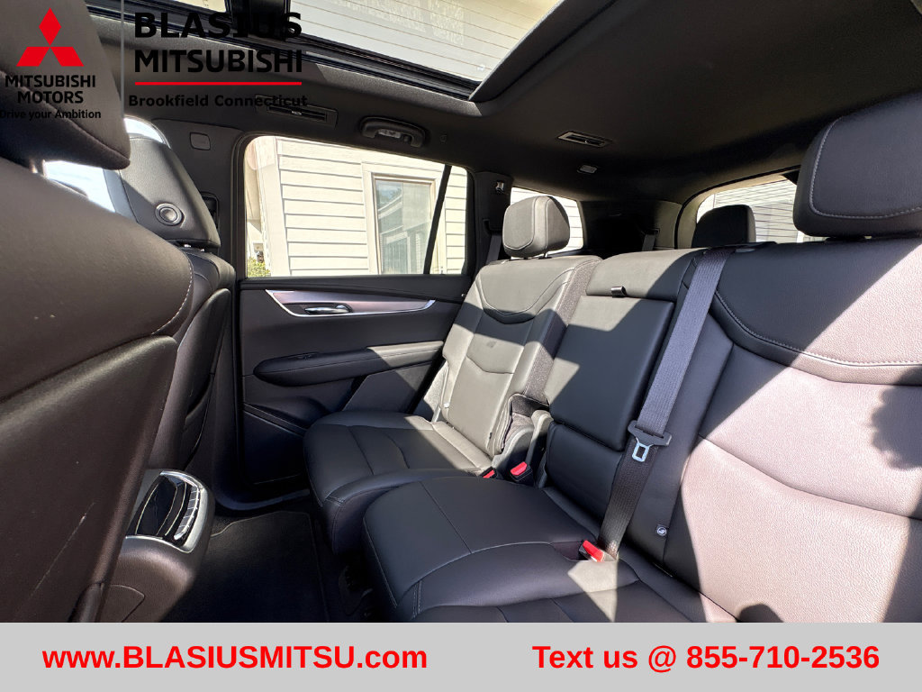 Used 2024 Cadillac XT6 Luxury AWD/4WD image 40