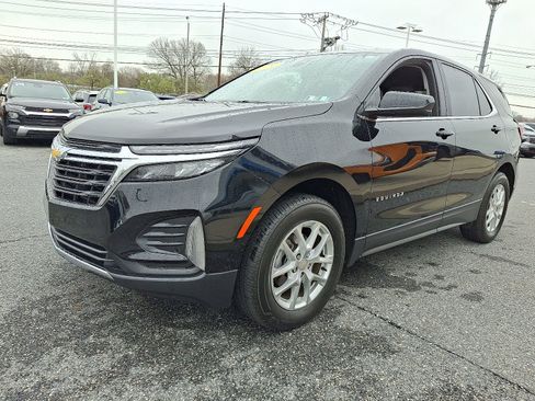Certified 2024 Chevrolet Equinox LT image 3