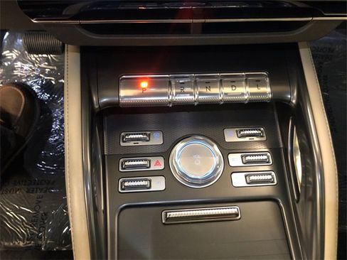 Used 2024 Lincoln Nautilus Premier w/ Equipment Group 102A image 26