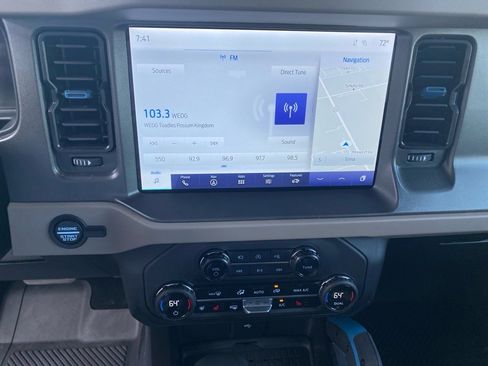 Used 2024 Ford Bronco Wildtrak image 12