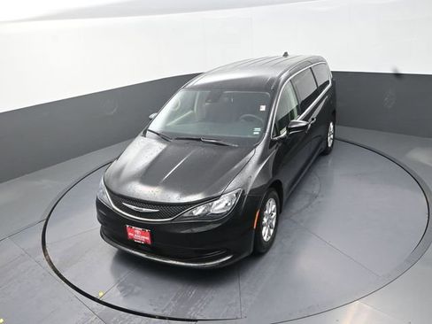 Used 2023 Chrysler Voyager LX FWD image 42