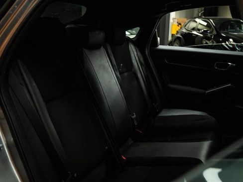 Used 2022 Honda Civic Sport image 11