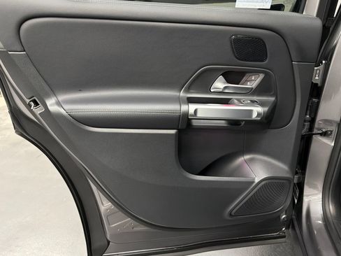 Certified 2026 Mercedes-Benz GLB 250 image 39