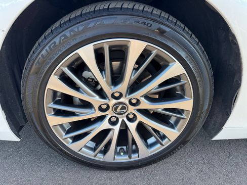 Used 2019 Lexus ES 350 image 26