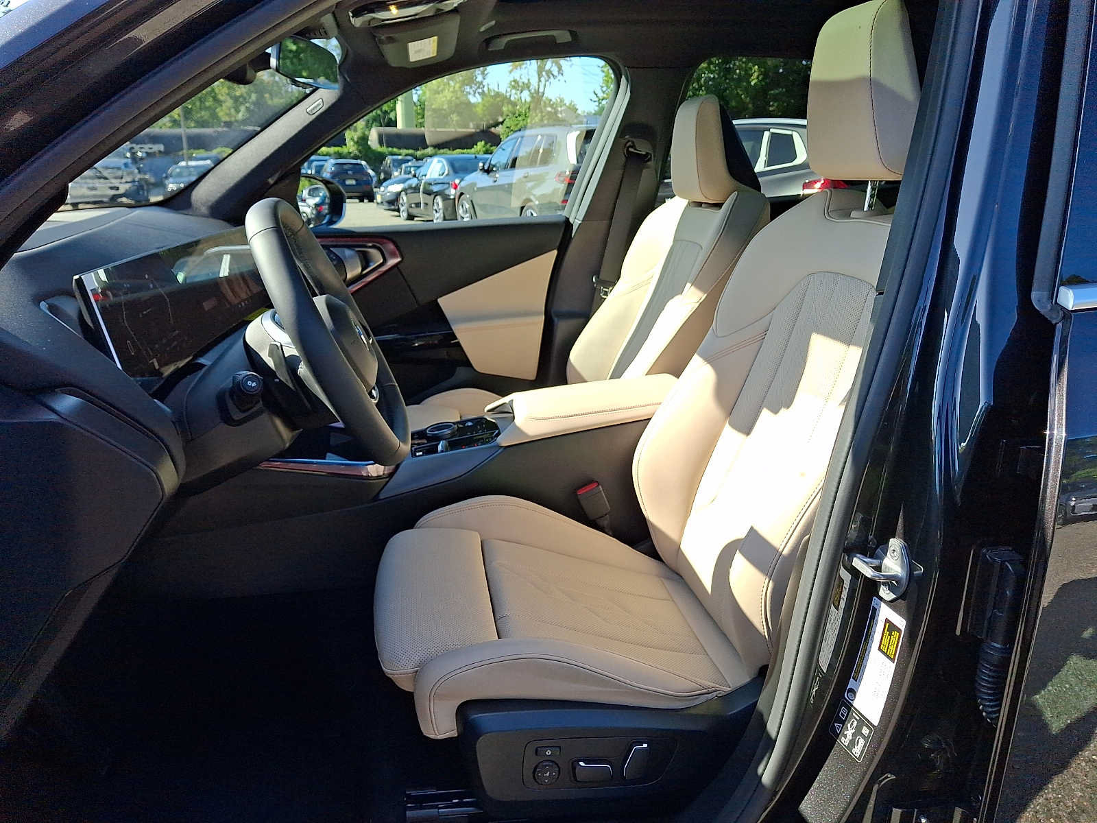 Used 2026 BMW X3 xDrive30i w/ Premium Package AWD/4WD image 9