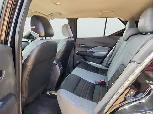 Used 2023 Nissan Kicks SR w/ SR Premium Package image 18