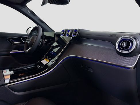 New 2026 Mercedes-Benz GLC 300 4MATIC image 32