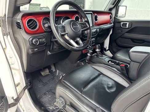 Used 2020 Jeep Gladiator Rubicon image 9