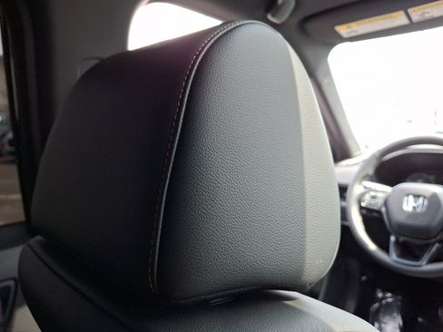 Used 2025 Honda CR-V Sport-L image 9