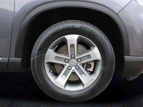 Used 2024 Chevrolet Silverado 1500 LT image 15