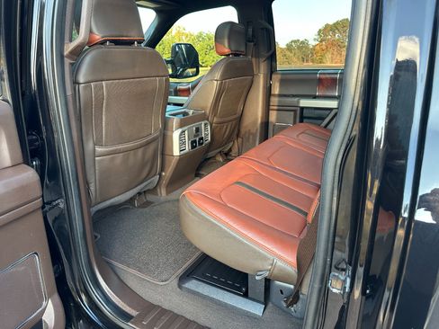 Used 2019 Ford F250 King Ranch w/ King Ranch Ultimate Package image 17